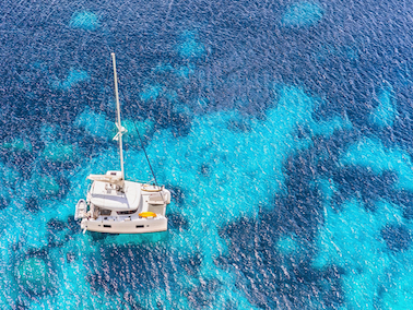 catamaranes-ibiza-blue-ocean